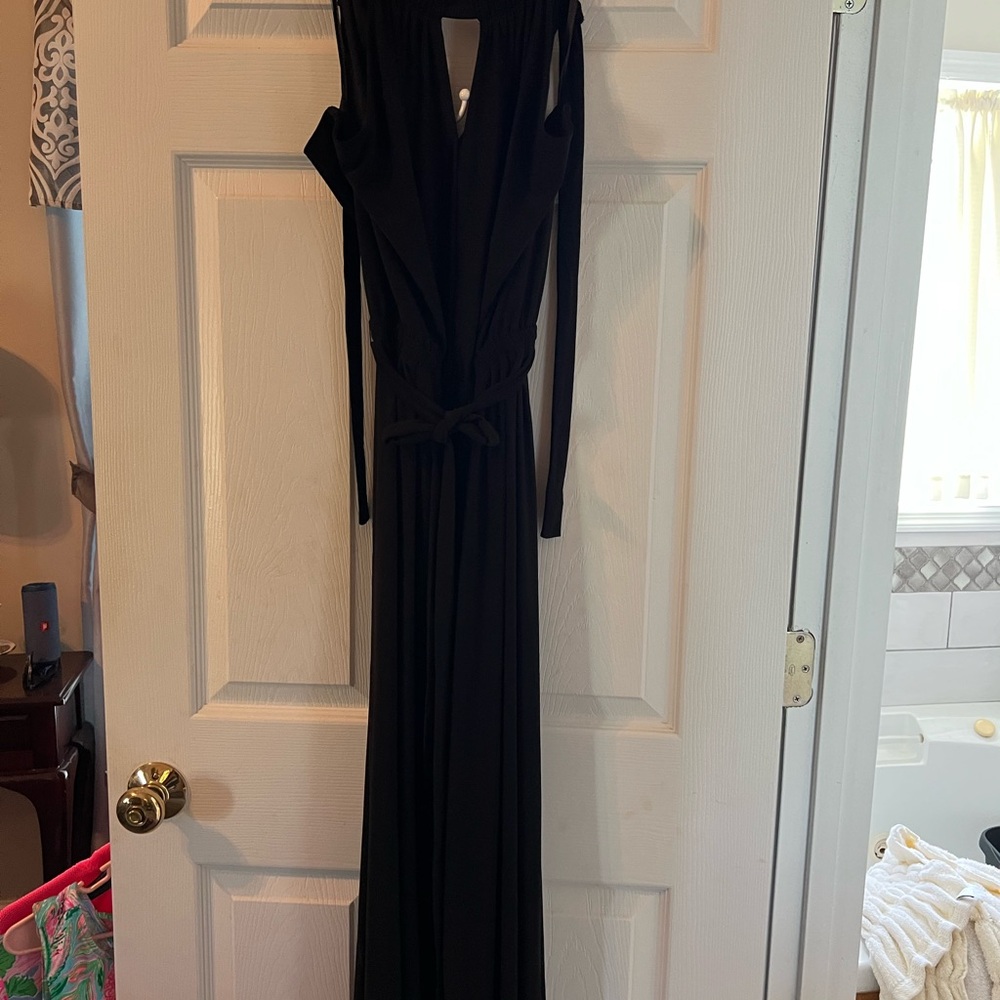VENUS Black Long Sleeve Dress